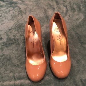 Jessica Simpson nude heels